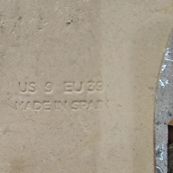 Klub Nico Georgette shoe Pewter Floral Novelty Suede. Size 9 - Picture 9 of 14